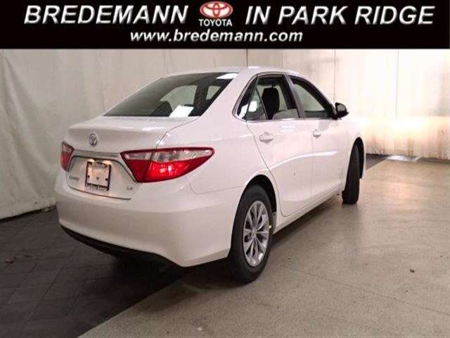 Toyota Camry 2017 photo 3